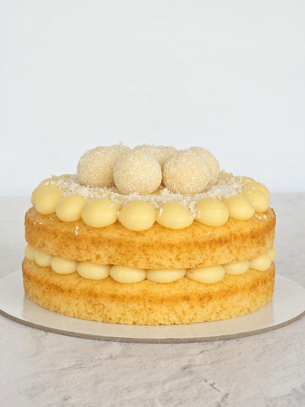 Naked Cake de Côco — Aires Patisserie, Alcochete